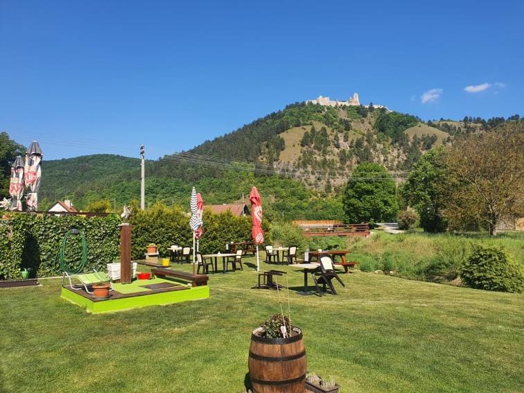 Hostinec Vo Visnovom Stará Turá Extérieur photo